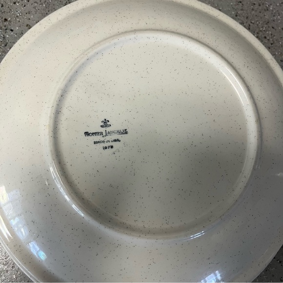 Vintage: Homer Laughlin • Sundrops Dinner Plates (Set of 4) - Picture 4 of 8